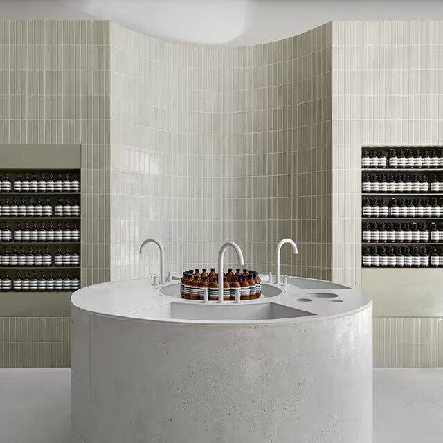 First Image on Carousel