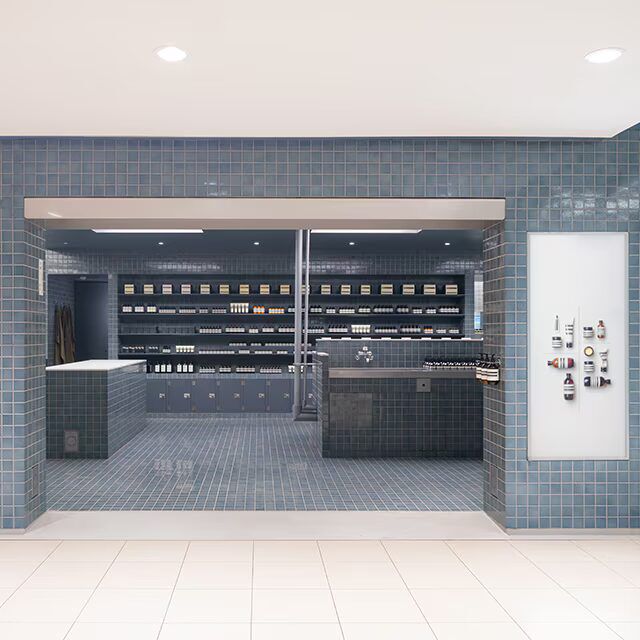 First Image on Carousel