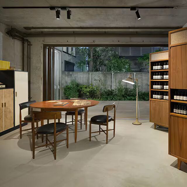 Second Image on Carousel