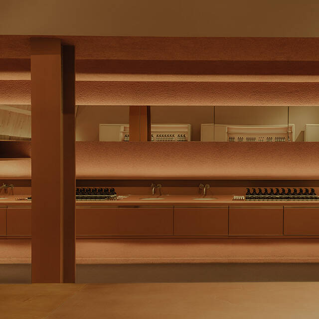 First Image on Carousel