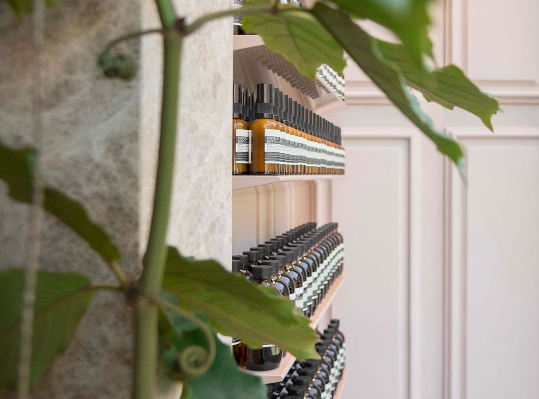 여름 스킨 케어 가이드 이미지