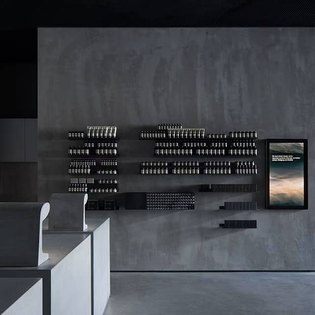 First Image on Carousel