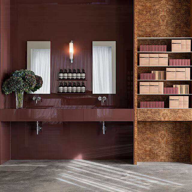 First Image on Carousel