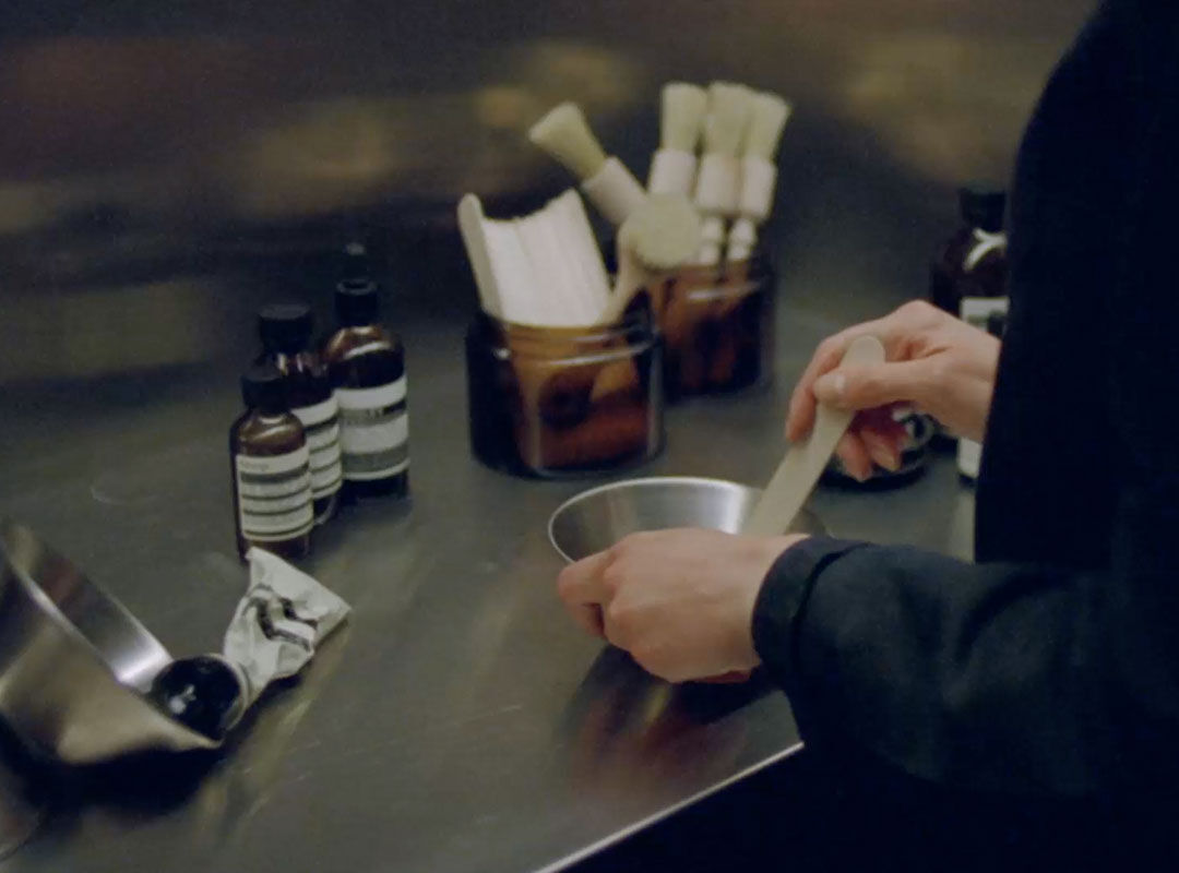 스킨 케어 루틴을 관리하는 방법 이미지