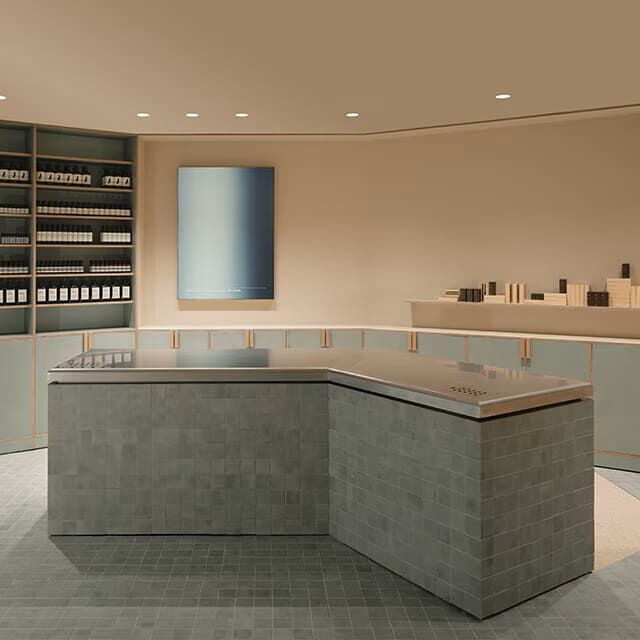 First Image on Carousel