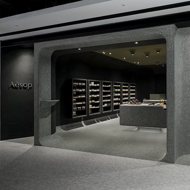 First Image on Carousel