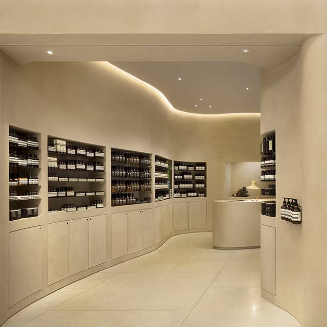 First Image on Carousel