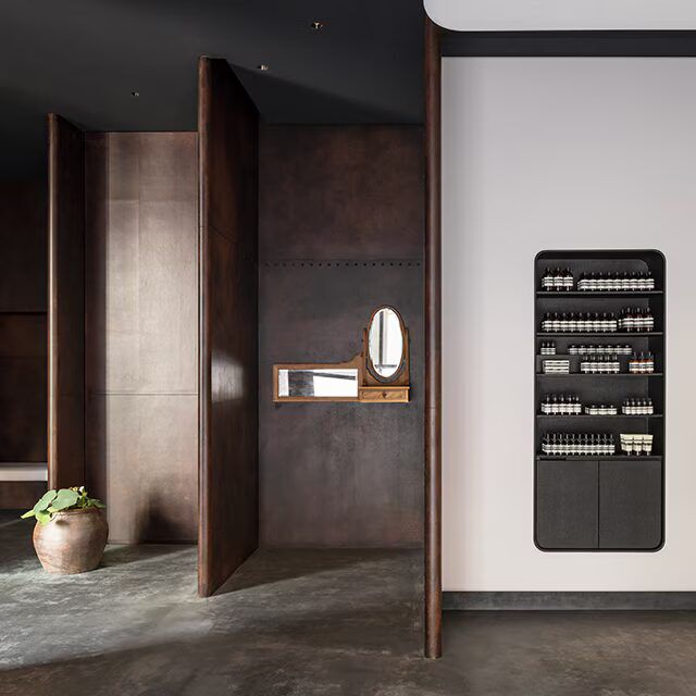 Second Image on Carousel